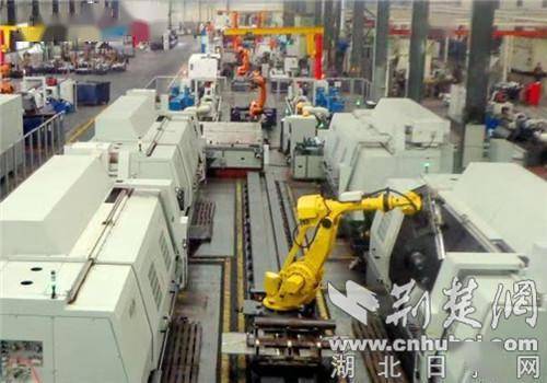 智能機器人研發驅動，鄖陽智能工廠生產繁忙正當時